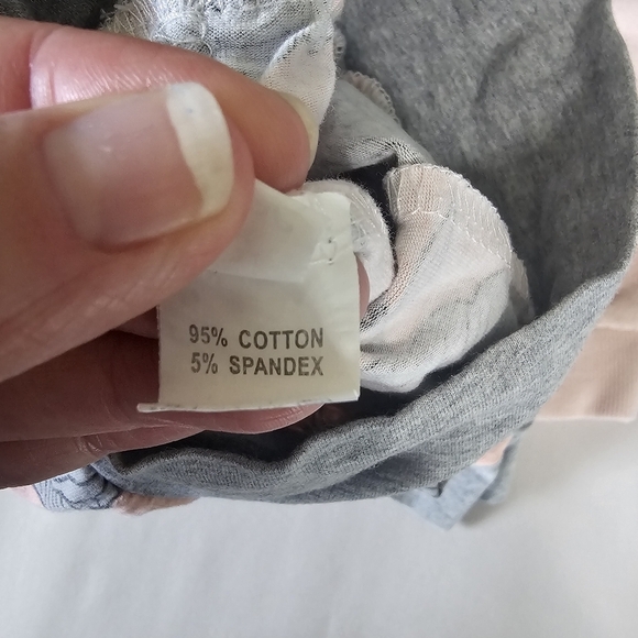 Set of‎ 3 Carter's Bear Butt Pants Pink Gray Flower Pants & Hat Baby Girl 6M - Picture 7 of 8